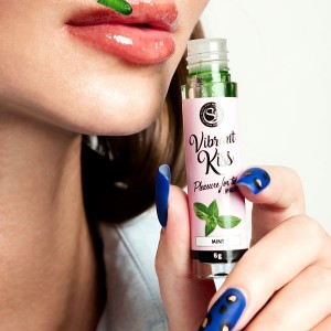                     SECRET PLAY Dudak Parlatıcı Nane Aromalı, 6 gr