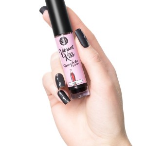                     SECRET PLAY Kola Aromalı Dudak Parlatıcısı, 6 gr